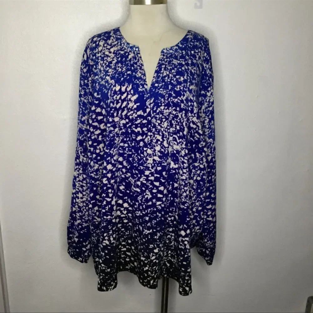 Catherine's- Womens Plus Size Blue Color Fade Ombré V-Neck Blouse,Size 2X 22/24W